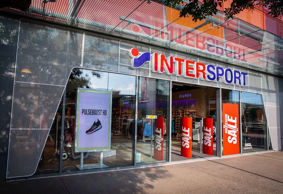Intersport förbättrar kundupplevelse och effektivitet med digitalt prissystem