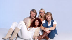 Efter rykten om ny musik – ABBA går med i TikTok