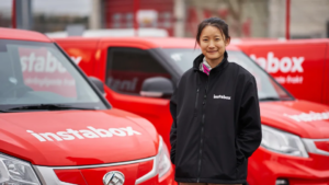 Instabox ställer om till eldrivet – köper 50 eltransportbilar av Maxus