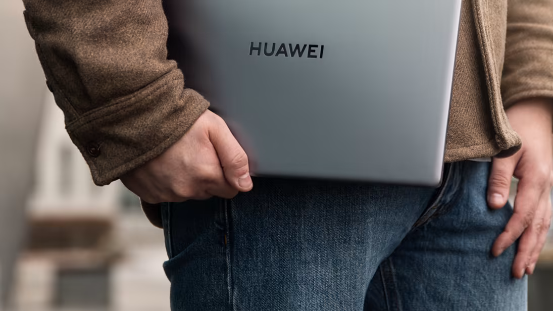 Huawei lanserar Matebook 14s – en bärbar dator för smart produktivitet