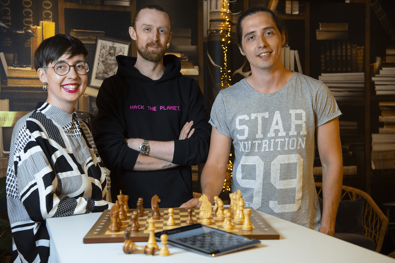 AI-baserad schackcoach redo för världen