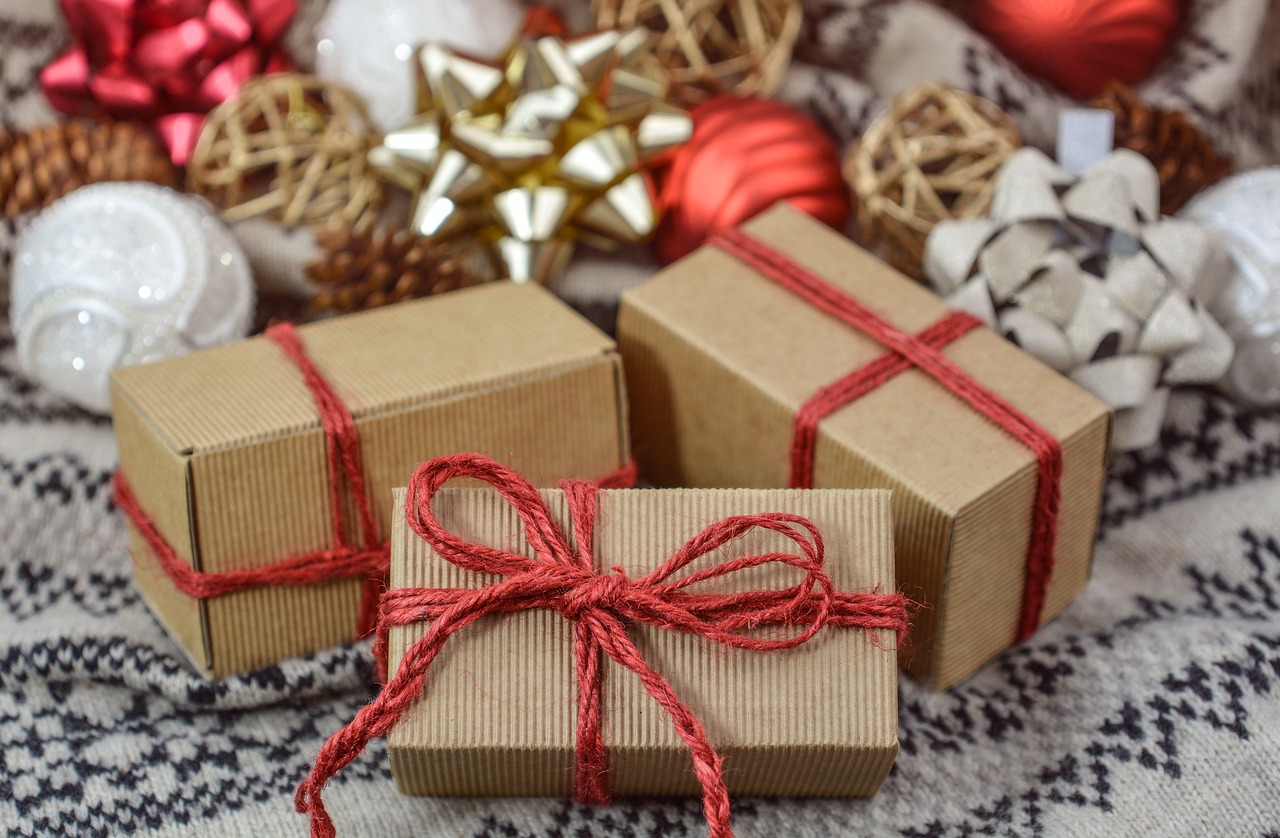 3 av 4 svenskar drar ner på julklappsköpen – Ny undersökning om svenskarnas julkonsumtion