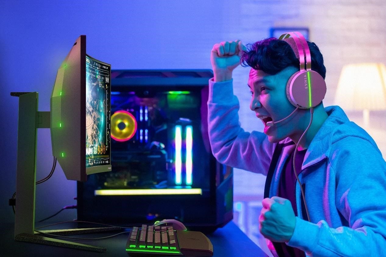 Lansering av nya gamingskärmen Philips Evnia 34M2C6500 QD OLED: WQHD-upplösning och färgfokuserade egenskaper