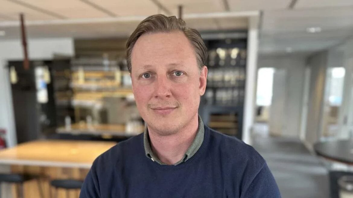 Gustav Thuman, marknadschef på Riddermark Bil, gästar podcasten Framtidens ehandel