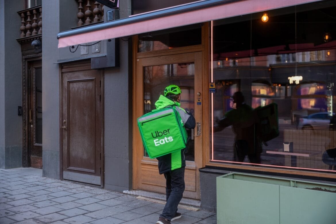 Uber Eats fortsätter sin expansion – lanseras idag i 10 nya områden och 4 städer