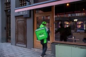 Uber Eats fortsätter sin expansion – lanseras idag i 10 nya områden och 4 städer