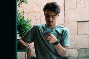 E-handeln vänder uppåt – positiv trend efter 2 tuffa år E-handeln vänder uppåt – positiv trend efter 2 tuffa år