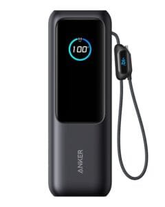 Anker lanserar en powerbank för multitaskare med inbyggda kablar och live-display Anker lanserar en powerbank för multitaskare med inbyggda kablar och live-display