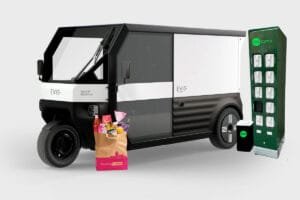 foodora satsar på små utsläppsfria lätta elfordon i Stockholm