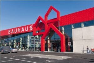 Bauhaus förvandlar sina butiker till e-handelshubbar Bauhaus förvandlar sina butiker till e-handelshubbar