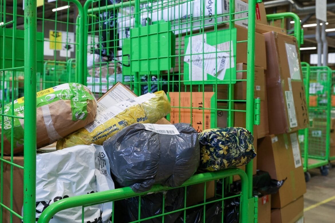 Bring tar steget in på begagnatmarknaden – nytt fraktalternativ på Vinted