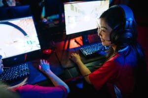 Deltagare daglig verksamhet Misa dator och spel Alvik.jpg (1)