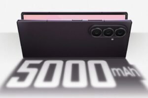 Inuti The Fold Inn: Samsung väcker Galaxy Z-serien till liv i en traditionell londonpub