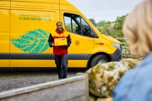 DHL Express meddelar årlig prisjustering för 2027 i Sverige